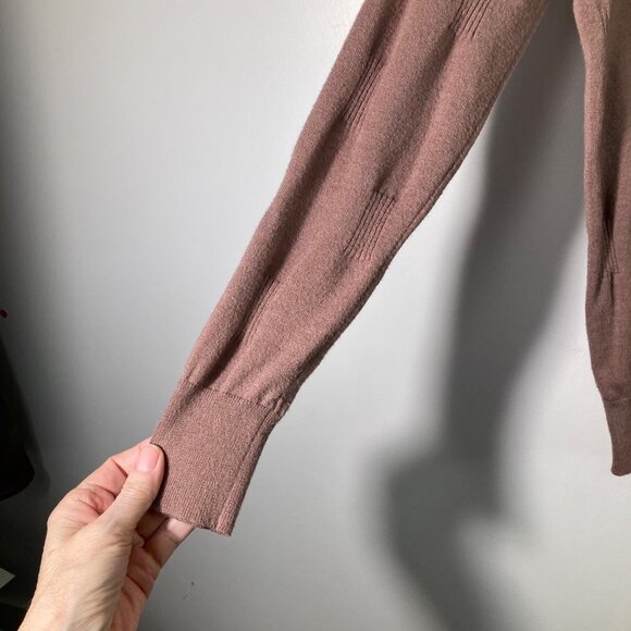 Womens Arach & Cloz V Neck Textured Sweater Mocha Mousse Brown L Viscose Polyest - Picture 5 of 10